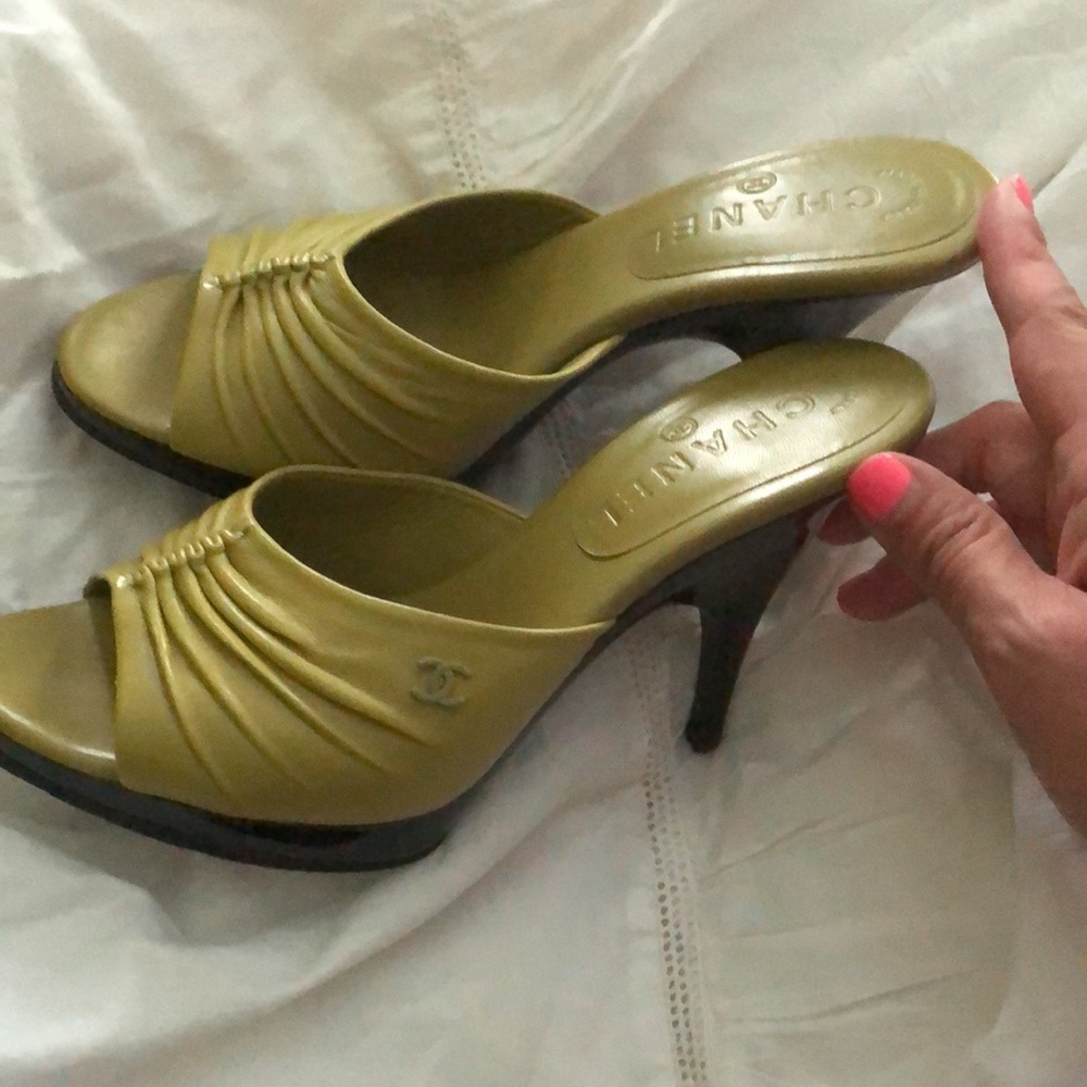 Sandals - Picture 5 of 5